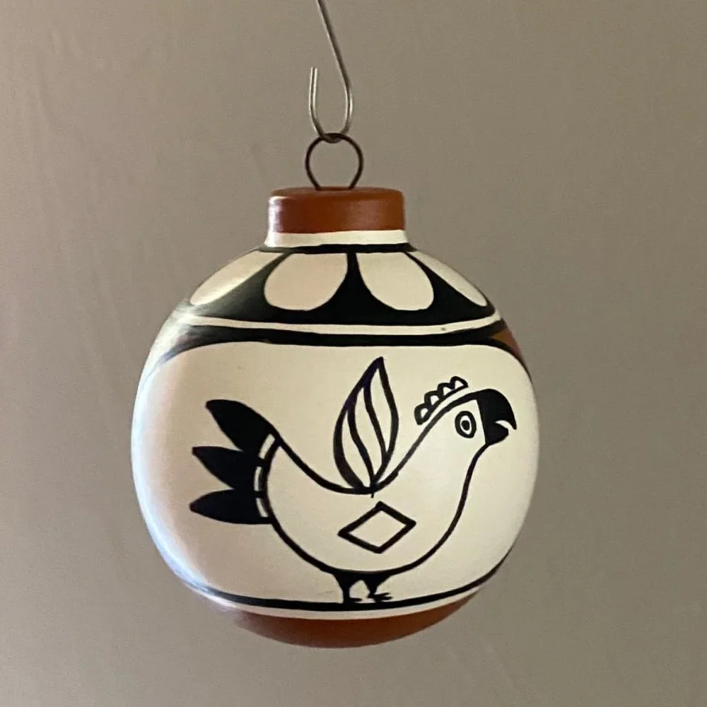 Isleta Pueblo Ornament 2010 Handpainted-signed - Picture 6 of 7